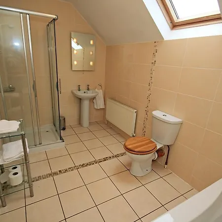 Bed & Breakfast Western Greenway 3*