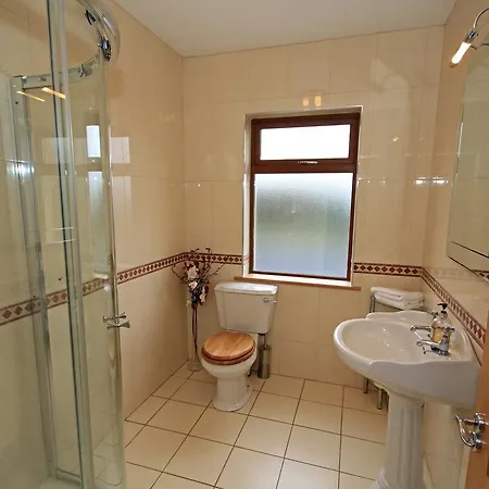 Bed & Breakfast Western Greenway 3*