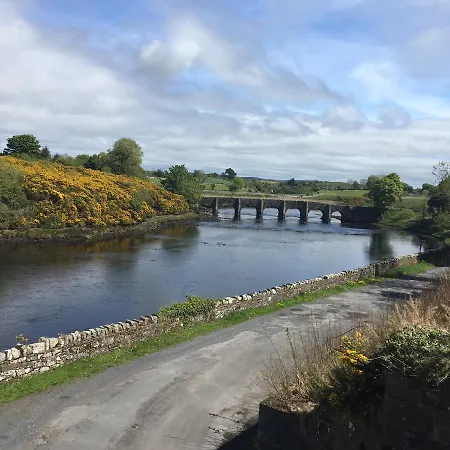 Western Greenway Bed & Breakfast 3*