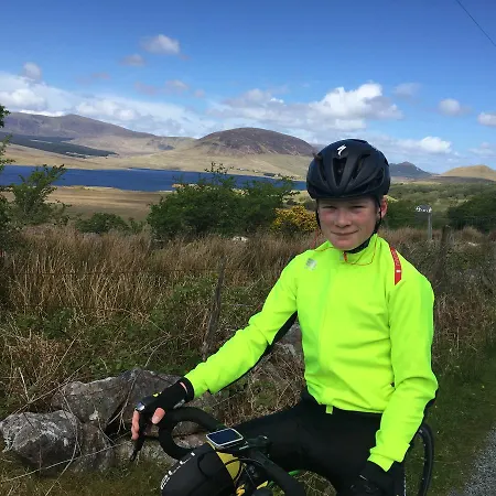 Western Greenway לינה וארוחת בוקר קאסלבר